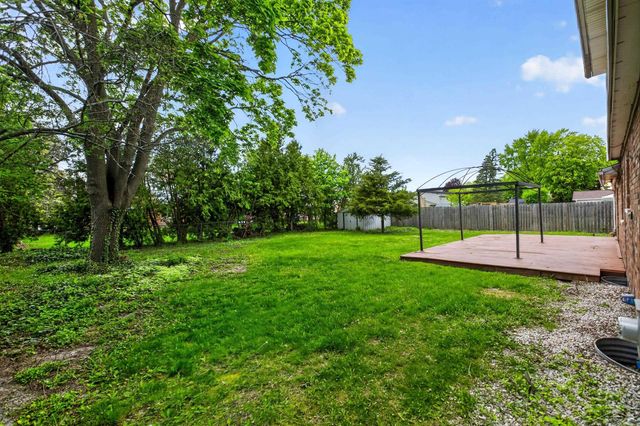 2789 Dunmore Drive, Saginaw Twp, MI 48603