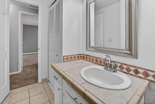 2789 Dunmore Drive, Saginaw Twp, MI 48603