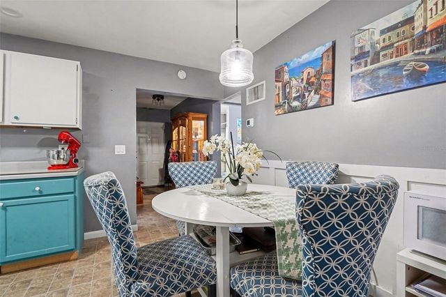 2300 LAKE ROAD, Fern Park, FL 32730