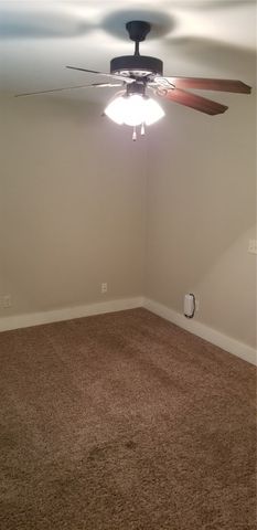 3165 N Barnsbury Terrace, Fayetteville, AR 72703