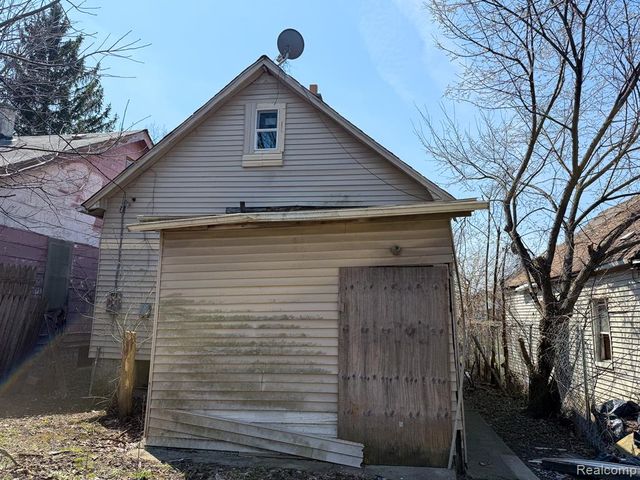 13160 Montville Place, Detroit, MI 48238