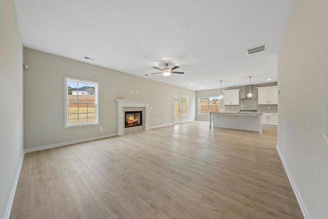 1303 Mcalpine Ridge, Auburn, AL 36830