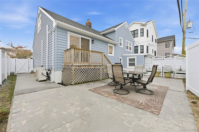 371 E Penn Street, Long Beach, NY 11561