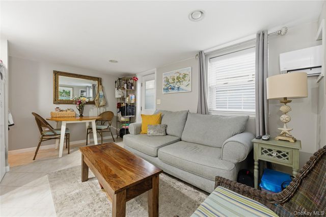 371 E Penn Street, Long Beach, NY 11561