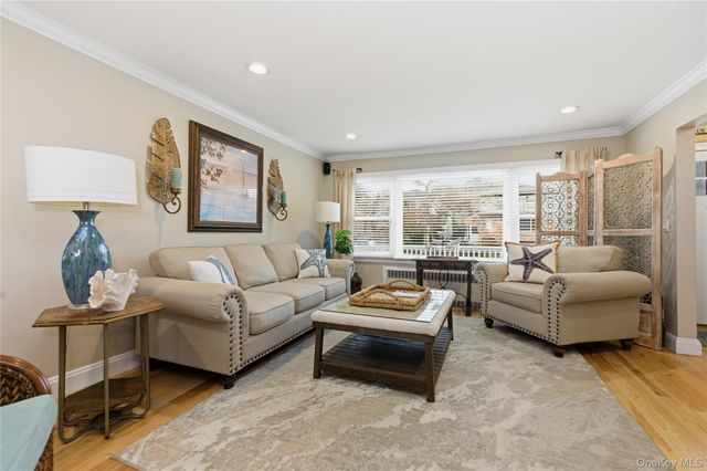 371 E Penn Street, Long Beach, NY 11561