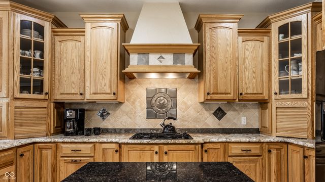 6692 Braemar Avenue S, Noblesville, IN 46062