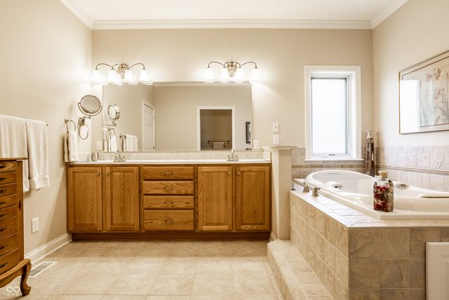 6692 Braemar Avenue S, Noblesville, IN 46062