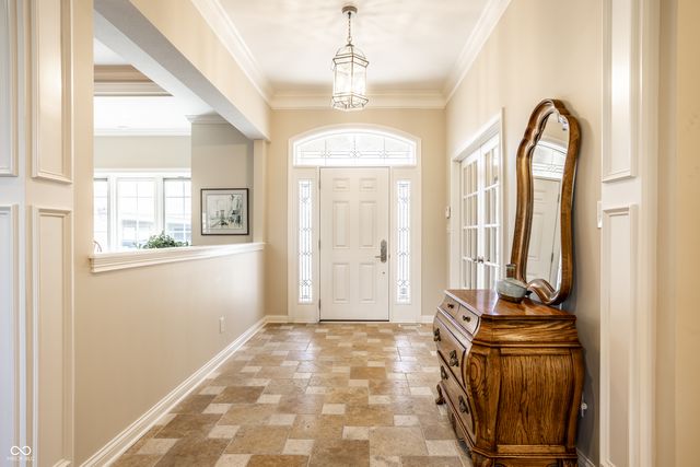 6692 Braemar Avenue S, Noblesville, IN 46062