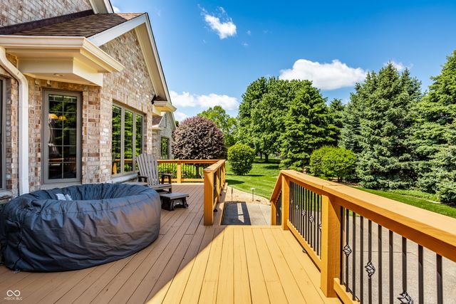 6692 Braemar Avenue S, Noblesville, IN 46062