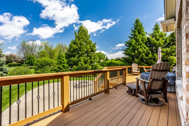 6692 Braemar Avenue S, Noblesville, IN 46062