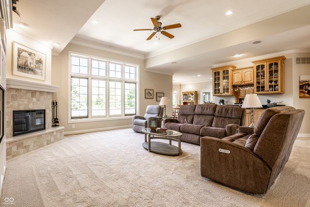 6692 Braemar Avenue S, Noblesville, IN 46062