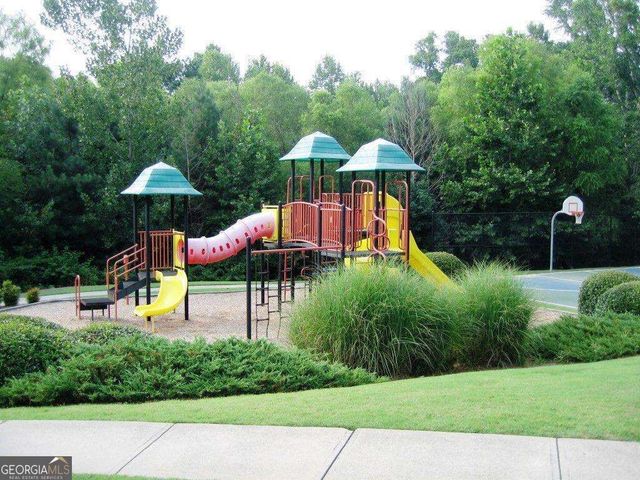 5157 Wellisford Court, Suwanee, GA 30024