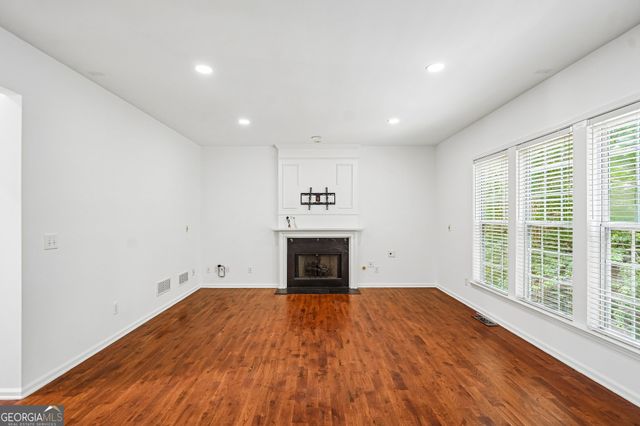 5157 Wellisford Court, Suwanee, GA 30024