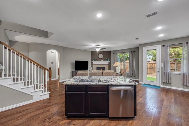 3014 Aurora Mist Drive, Little Elm, TX 75068