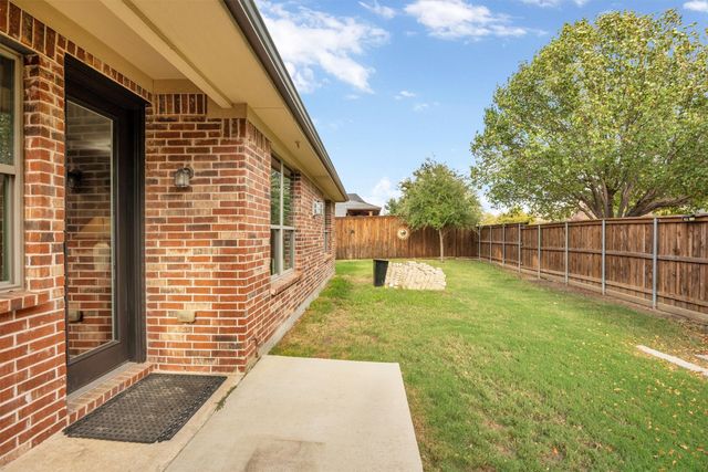 3014 Aurora Mist Drive, Little Elm, TX 75068