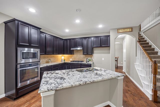 3014 Aurora Mist Drive, Little Elm, TX 75068