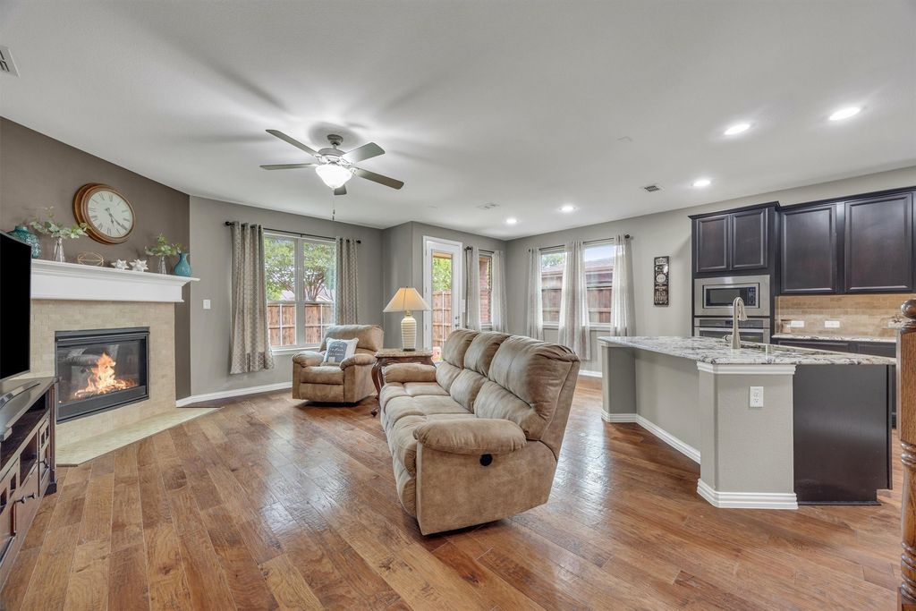 3014 Aurora Mist Drive, Little Elm, TX 75068 — photo 4