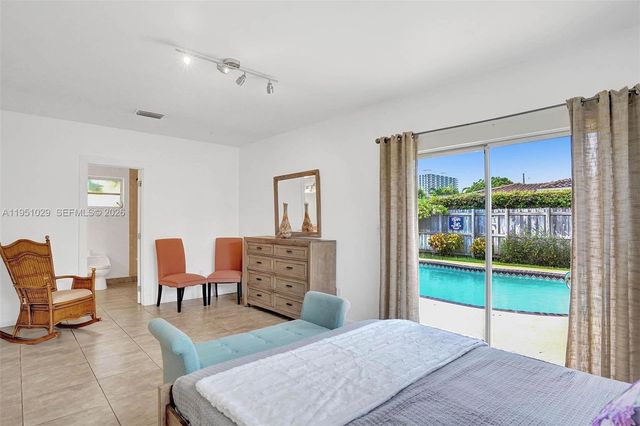 7525 W Treasure Dr, North Bay Village, FL 33141