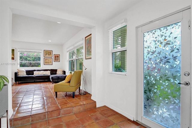 7525 W Treasure Dr, North Bay Village, FL 33141