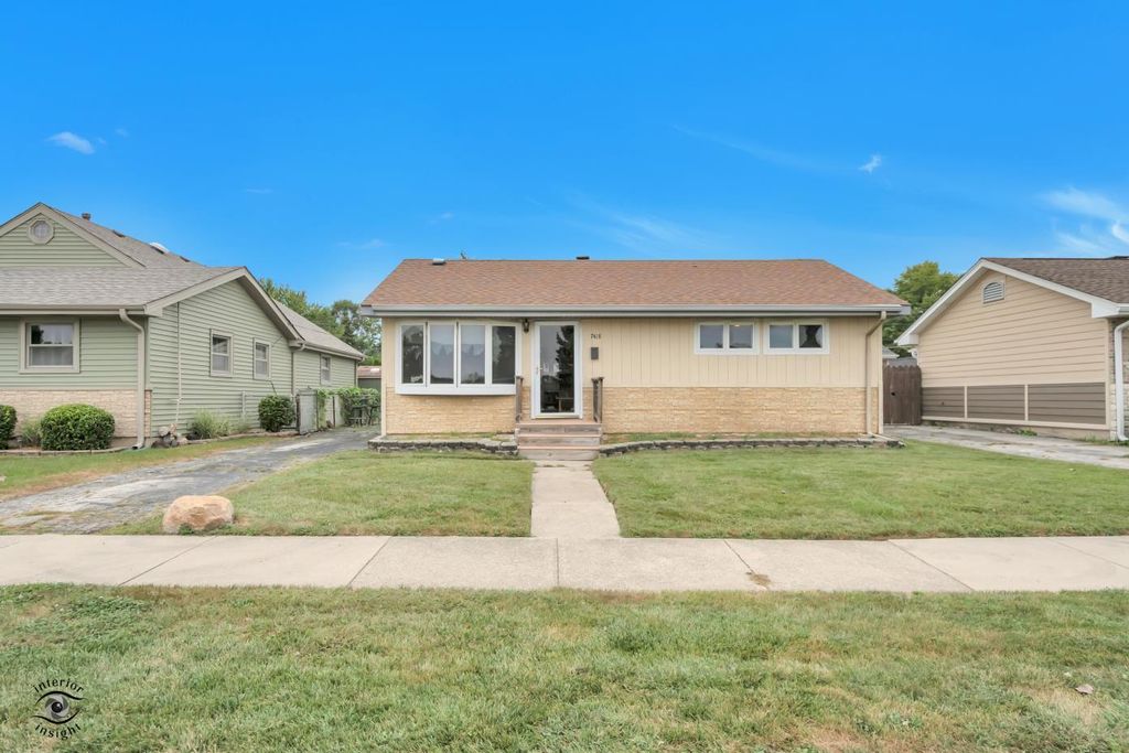 7418 W 115th Street, Worth, IL 60482 — photo 2