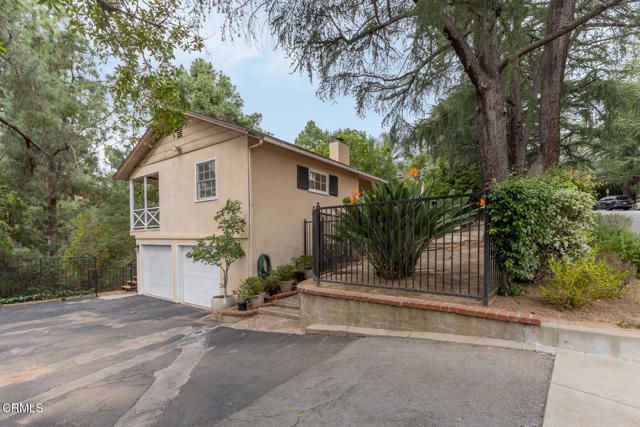 5209 Alta Canyada Road, La Canada Flintridge, CA 91011