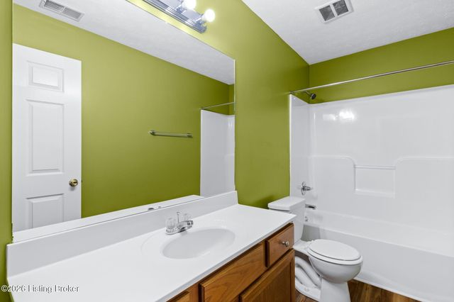 7005 James Madison Way, Louisville, KY 40272