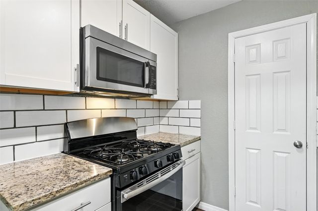 3465 Kellogg Avenue, Dallas, TX 75216