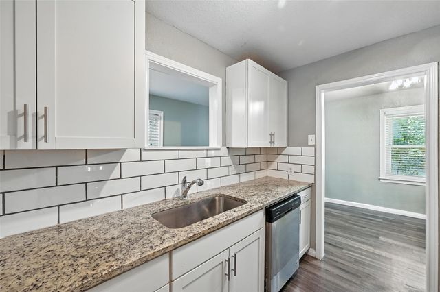 3465 Kellogg Avenue, Dallas, TX 75216