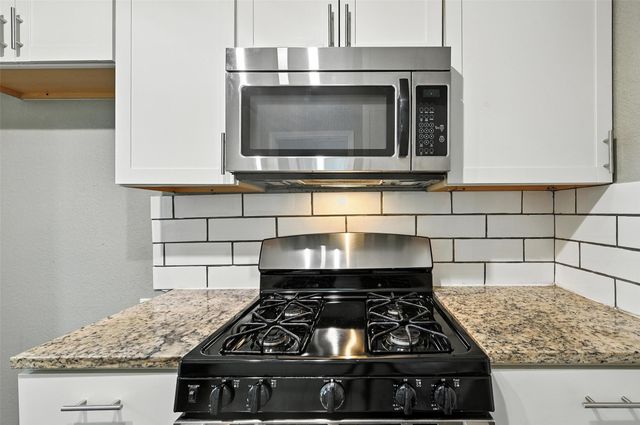 3465 Kellogg Avenue, Dallas, TX 75216