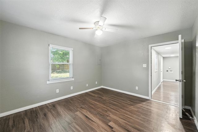 3465 Kellogg Avenue, Dallas, TX 75216