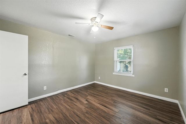 3465 Kellogg Avenue, Dallas, TX 75216