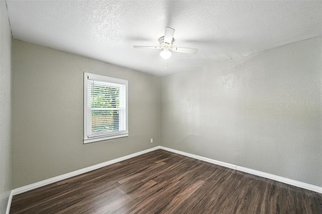 3465 Kellogg Avenue, Dallas, TX 75216