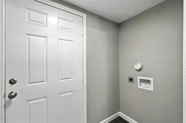 3465 Kellogg Avenue, Dallas, TX 75216