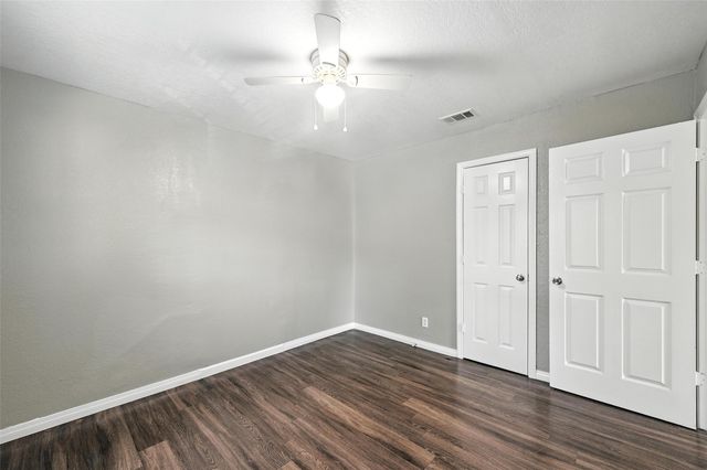 3465 Kellogg Avenue, Dallas, TX 75216