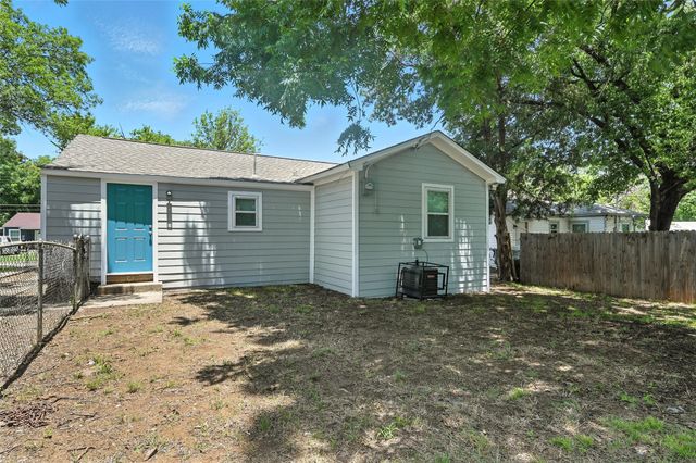 3465 Kellogg Avenue, Dallas, TX 75216