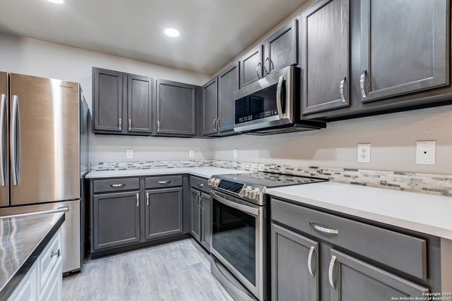 11002 RINDLE RNCH, San Antonio, TX 78249