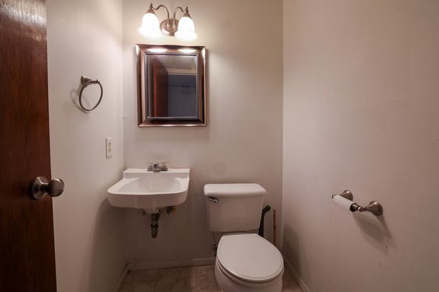 102 Fairway Drive, Ozona, TX 76943