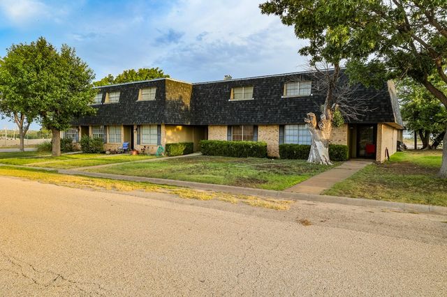 102 Fairway Drive, Ozona, TX 76943