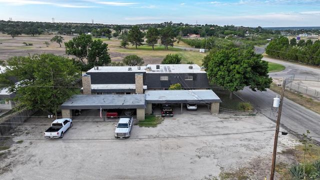 102 Fairway Drive, Ozona, TX 76943
