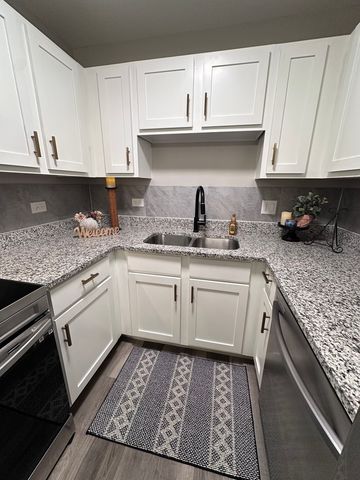 2600 Light Road 207, Oswego, IL 60543