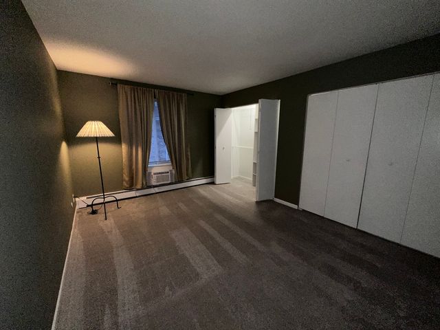 2600 Light Road 207, Oswego, IL 60543