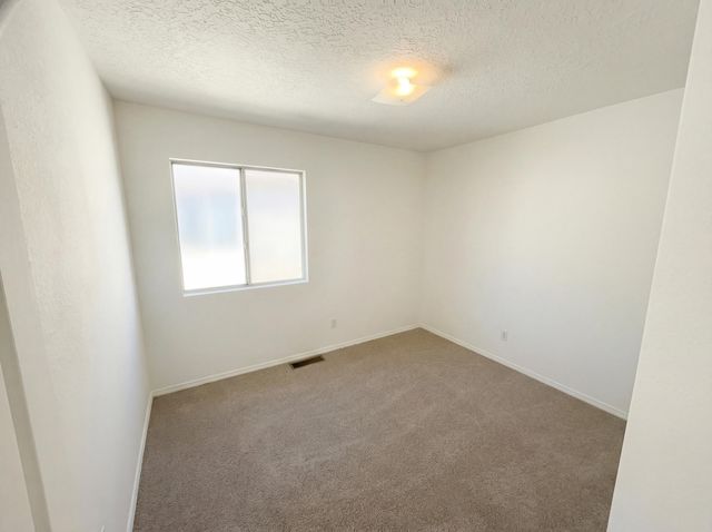 10820 Jicama Way SE, Albuquerque, NM 87123