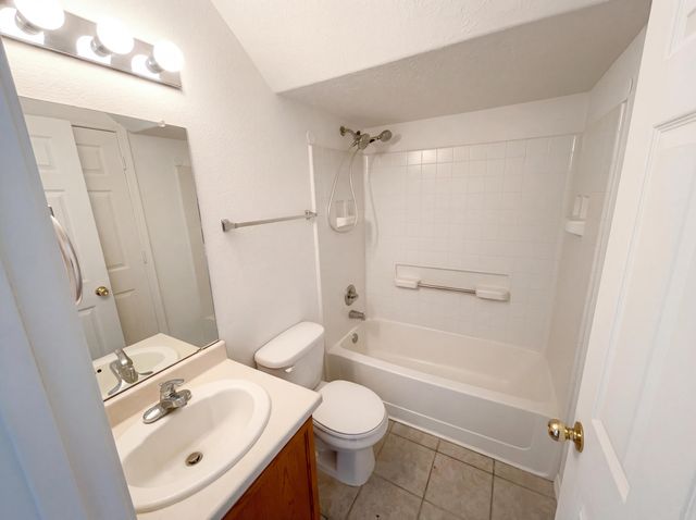 10820 Jicama Way SE, Albuquerque, NM 87123