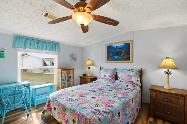15 N CARDINAL B15, Punta Gorda, FL 33950
