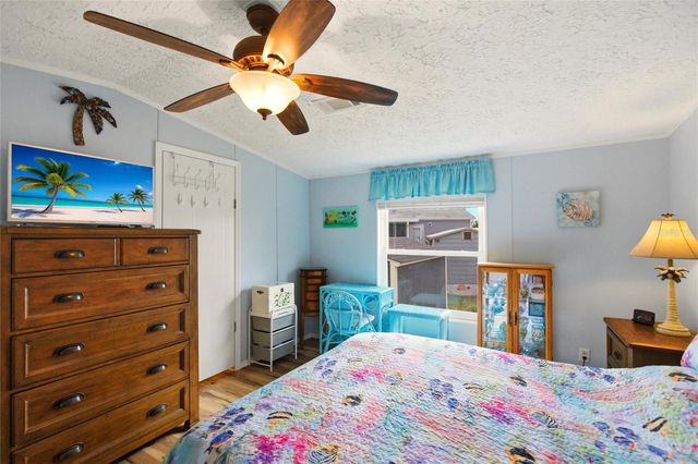 15 N CARDINAL B15, Punta Gorda, FL 33950
