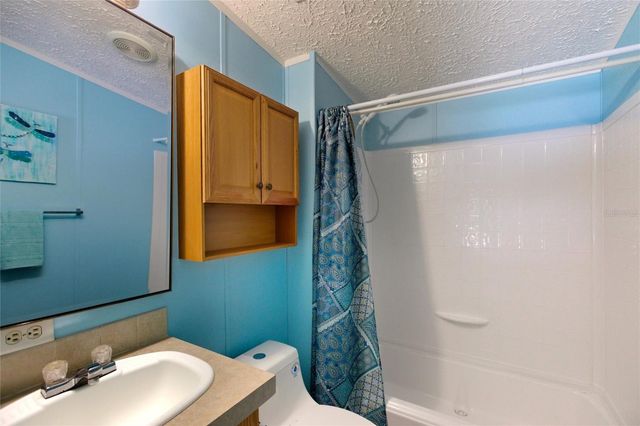 15 N CARDINAL B15, Punta Gorda, FL 33950