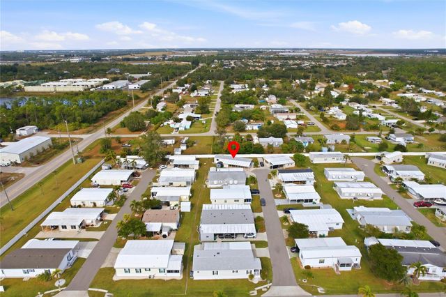 15 N CARDINAL B15, Punta Gorda, FL 33950