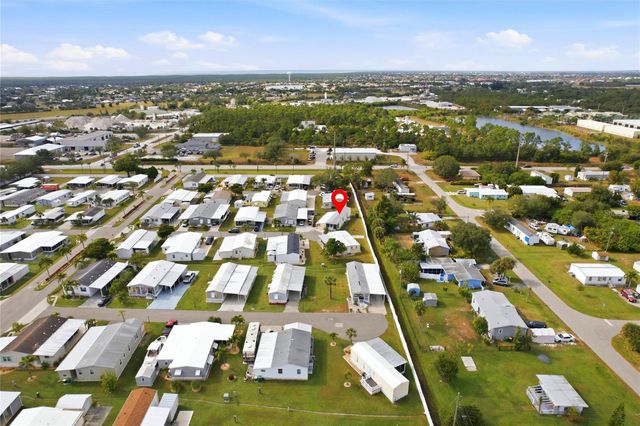 15 N CARDINAL B15, Punta Gorda, FL 33950