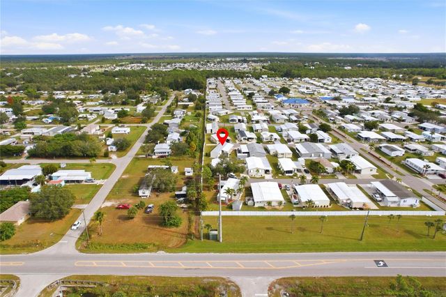 15 N CARDINAL B15, Punta Gorda, FL 33950