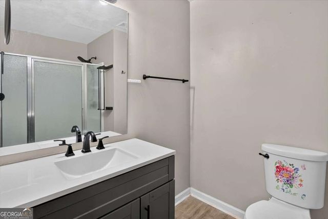 129 Whispering Pine Lane NE, White, GA 30184